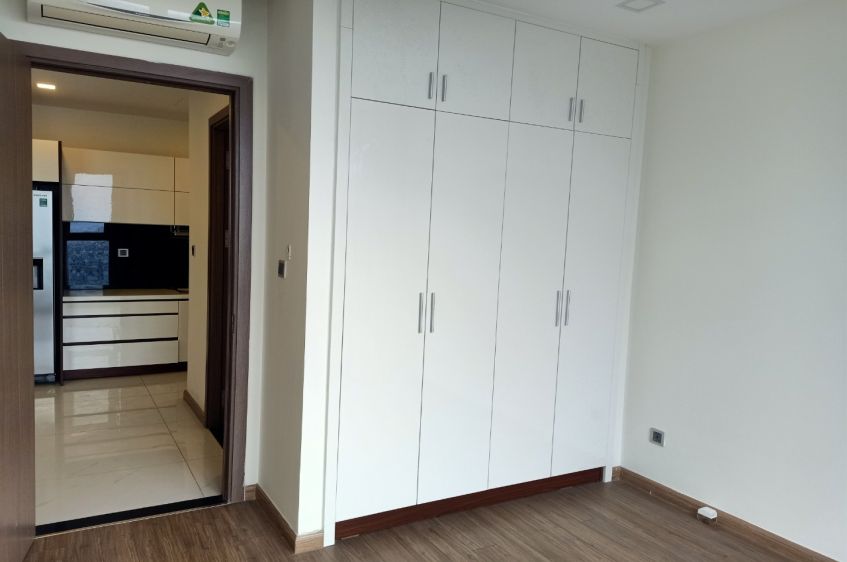 Cho Thuê Căn Hộ Vinhomes Central Park Park 7 – 2 Phòng Ngủ – Full Nội Thất Cao Cấp – Chỉ 24 Triệu/Tháng