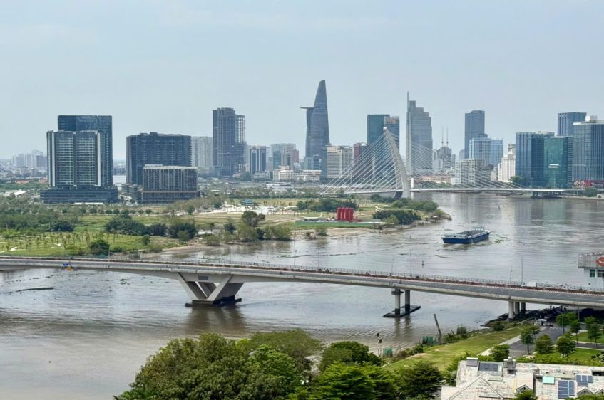 Cho Thuê 4 Phòng Ngủ Saigon Pearl – View Sông Sài Gòn, Nội Thất Sang Trọng, Giá Tốt Nhất 2025!