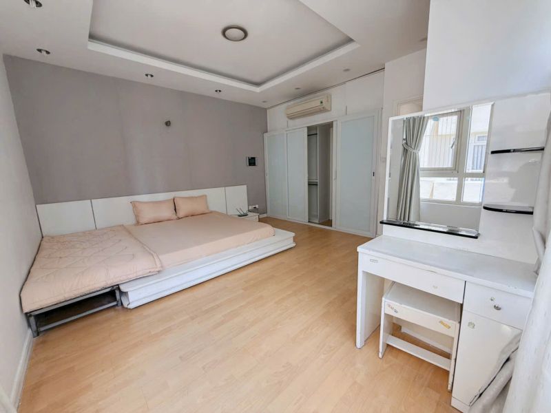 Cho Thuê Căn Hộ Saigon Pearl 3 Phòng Ngủ 135m²  Đẳng Cấp Sống Thượng Lưu Chỉ 31 Triệu/Tháng