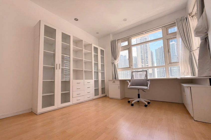 Cho Thuê Căn Hộ Saigon Pearl 3 Phòng Ngủ 135m²  Đẳng Cấp Sống Thượng Lưu Chỉ 31 Triệu/Tháng