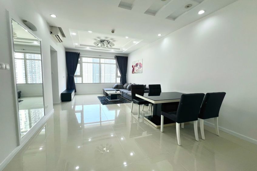 Cho Thuê Căn Hộ 2 Phòng Ngủ Saigon Pearl, Tầng Cao View Sông- Đức Sáng 090 1313 450
